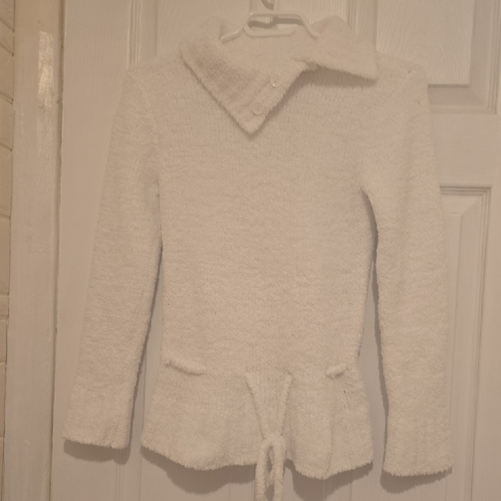 Cozy White Knit Sweater with Tie Waist